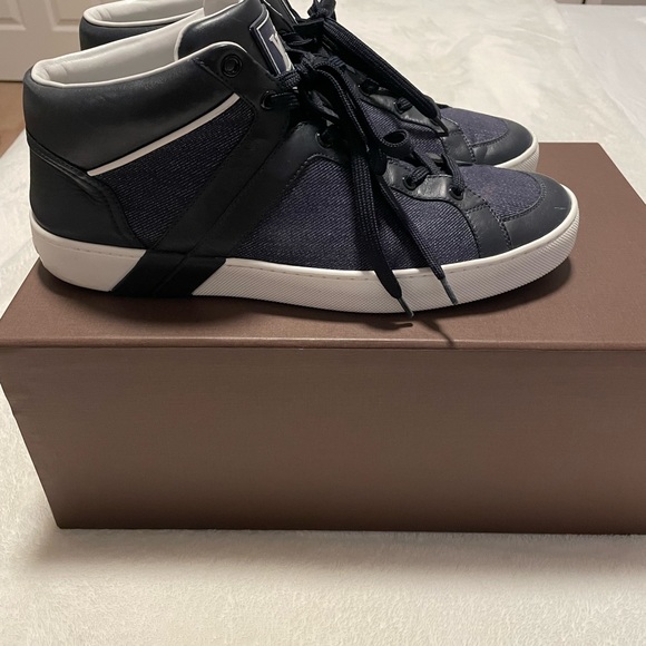 Louis Vuitton sneakers - Picture 3 of 9